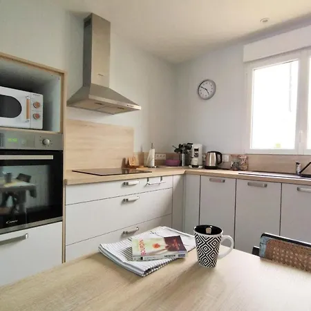 Belle Maison De Vacances Dans Lauthentique Quartier De La Chaume 펜션 *